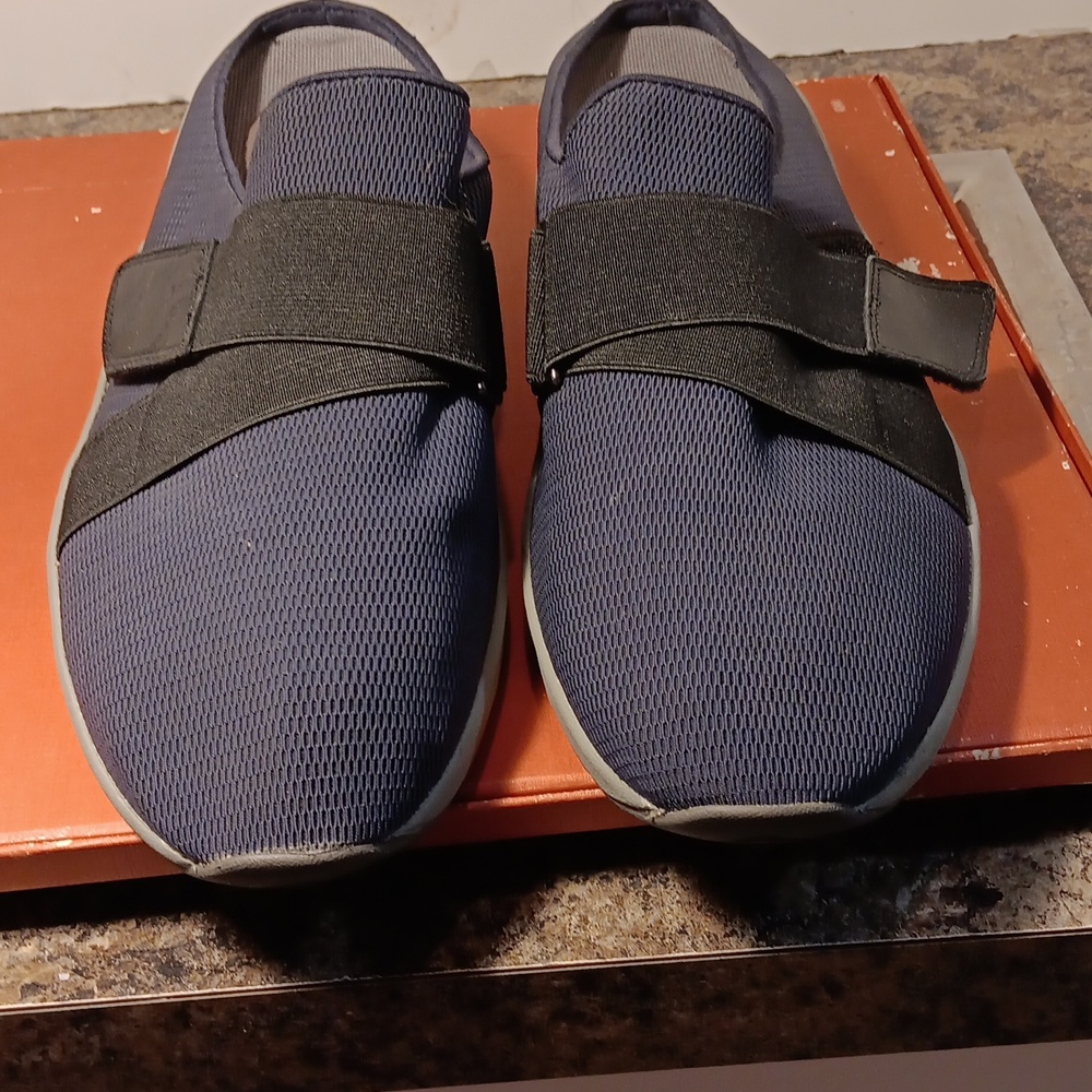Easy Spirit Men Clogs